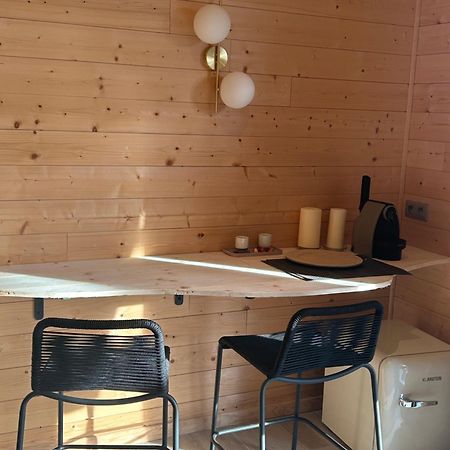 Les Lodges De Malbrough 아이레수르라리스 외부 사진