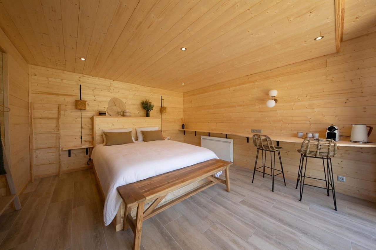 Les Lodges De Malbrough 아이레수르라리스 외부 사진