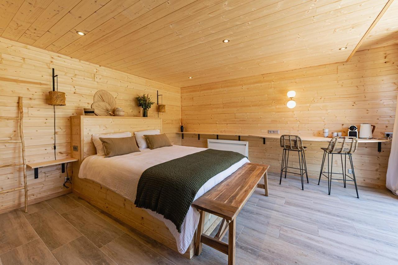 Les Lodges De Malbrough 아이레수르라리스 외부 사진