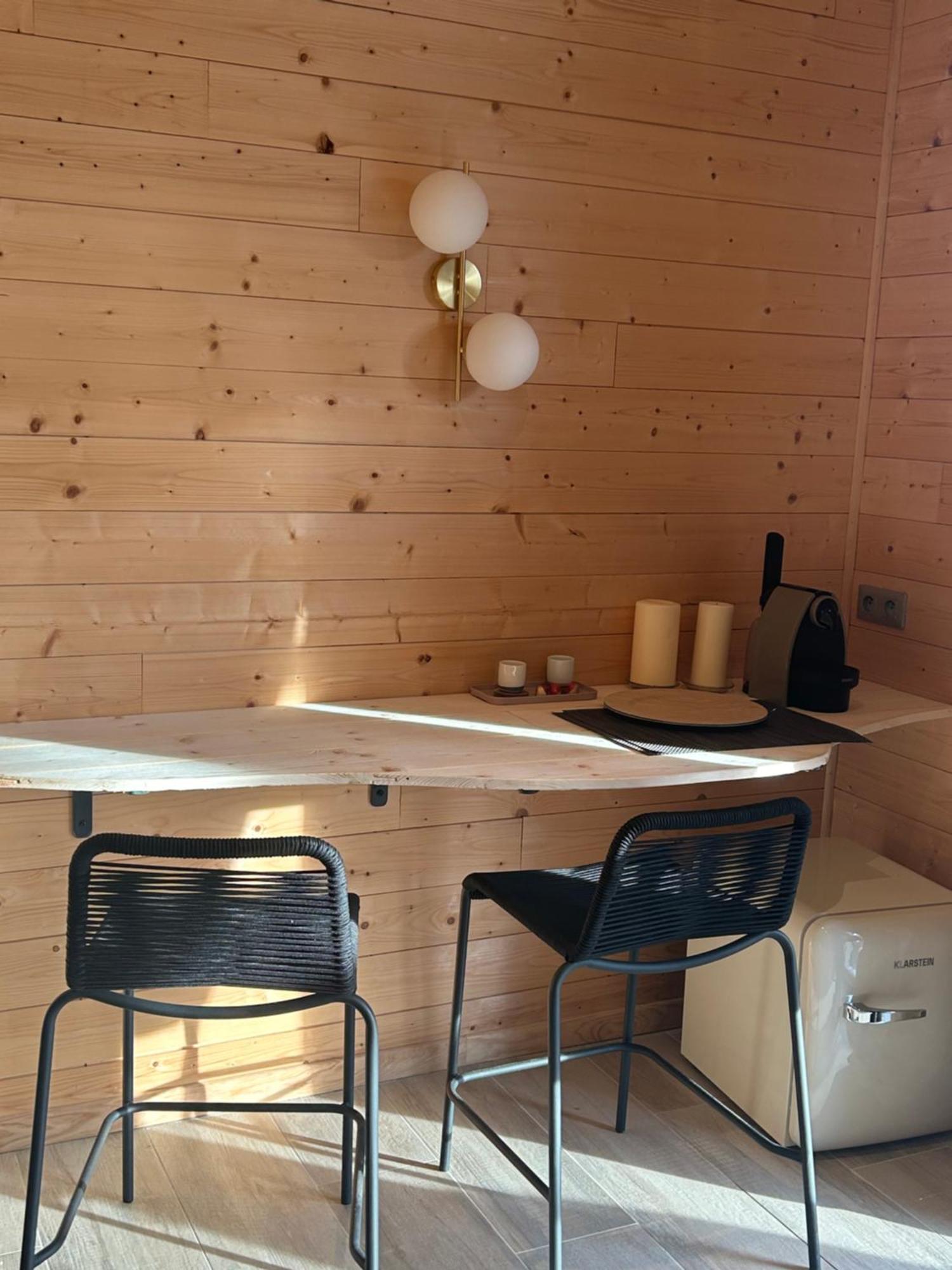Les Lodges De Malbrough 아이레수르라리스 외부 사진